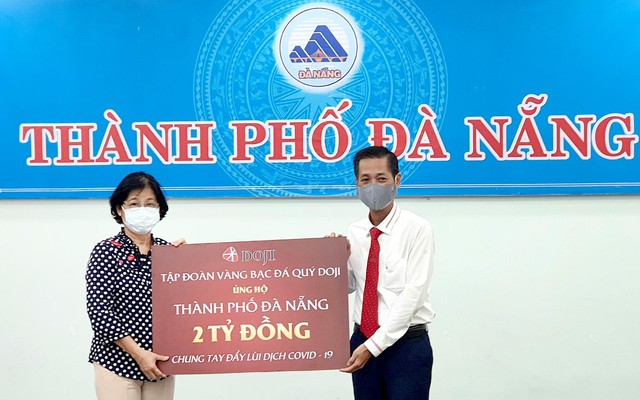 Hai doanh nghiệp của ông Đỗ Minh Phú ủng hộ Đà Nẵng 4 tỷ đồng - Ảnh 2.
