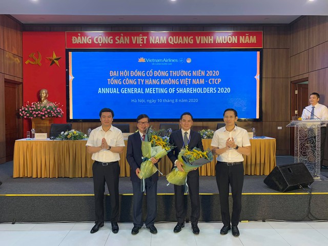 Ông Phạm Ngọc Minh nghỉ hưu, Vietnam Airlines có tân Chủ tịch 7x là ông Đặng Ngọc Hoà - Ảnh 1.