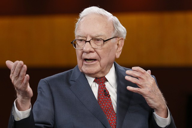 Warren Buffett tiết lộ tấm bằng có giá trị nhất cuộc đời ông không phải bằng đại học mà là khóa học trị giá 100 đô la này - Ảnh 3.