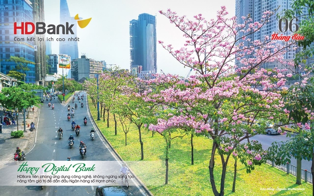 Đi cùng 12 mùa hoa đất nước qua lịch HDBank 2021 - Ảnh 1.