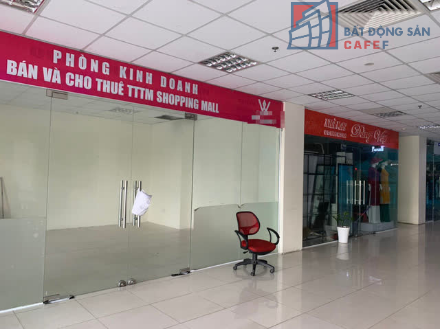 Nở rộ tình trạng phá cọc, thanh lý hợp đồng shop khối đế chung cư nhưng giá thuê vẫn cao ngất ngưởng - Ảnh 4.