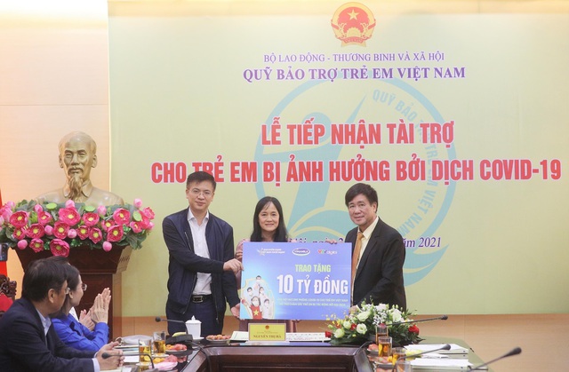 Đạt gần 170.000 lượt tham gia, chiến dịch của Vinamilk thực hiện cam kết trao 10 tỷ đồng và 1 triệu ly sữa cho trẻ em - Ảnh 1.