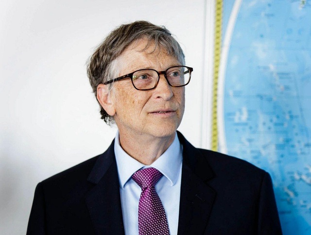 Elon Musk, Bill Gates và cả Warren Buffett bật mí 10 điều mà bạn nên làm trước tuổi 30: Biết tiếng Anh, làm việc với người giỏi, tan làm trễ… và những điều thú vị - Ảnh 4.