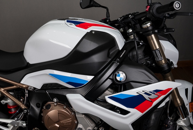 BMW S1000R 2021 về Việt Nam: 2 phiên bản, giá từ 669 triệu đồng  - Ảnh 5.