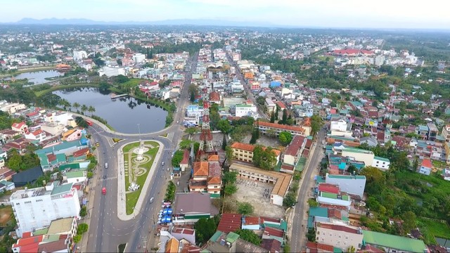 Vì sao dòng tiền nhà đầu tư đổ về “vũng trũng” Tây Nguyên? - Ảnh 1.