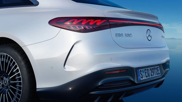 Siêu phẩm xe điện EQS đã xuất hiện trong danh mục của Mercedes tại Việt Nam - Ảnh 3.