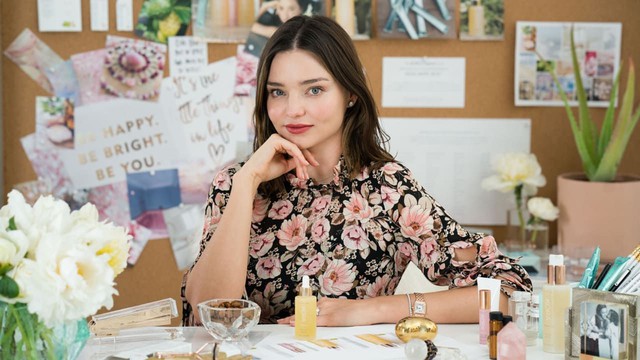 Doanh nhân triệu phú gợi cảm bậc nhất thế giới - Miranda Kerr: Từ cô gái thôn quê trở thành thiên thần nội y đình đám, số được hưởng toàn chồng cực phẩm - Ảnh 6.