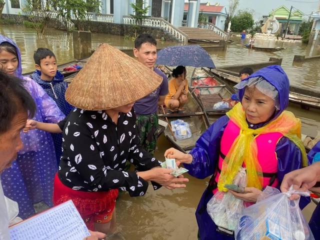 Trấn Thành chính thức công khai về tiền từ thiện: Hóa ra anh đã không chuyển 4,7 tỷ cho Thủy Tiên mà hành động như thế này! - Ảnh 3.