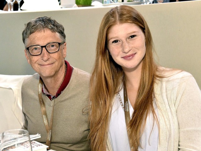 Con gái cả của Bill Gates lần đầu lên tiếng về vụ ly hôn chấn động của cha mẹ: Đây là khoảng thời gian thách thức đối với cả gia đình - Ảnh 1.