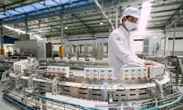 Hệ thống “khủng” 13 nhà máy là nội lực giúp Vinamilk duy trì vị trí dẫn đầu thị trường sữa nhiều năm liền - Ảnh 4.