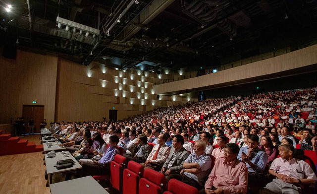 “Đi một ngày đàng, học một sàng khôn”: Cha mẹ hãy đưa con đến 4 nơi này để trẻ có thể phát triển tốt trong tương lai - Ảnh 1.