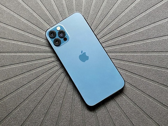 Các sàn TMĐT đua giảm giá iPhone 12 Pro Max, MacBook trong ngày hội siêu sale 7/7 - Ảnh 5.