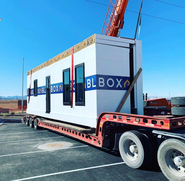 Vén màn bí mật bên trong nhà đi thuê “tí hon” vỏn vẹn 36m2 của Elon Musk: 1 chi tiết cực gắt nhưng tỷ phú bảo trên cả tuyệt vời - Ảnh 2.