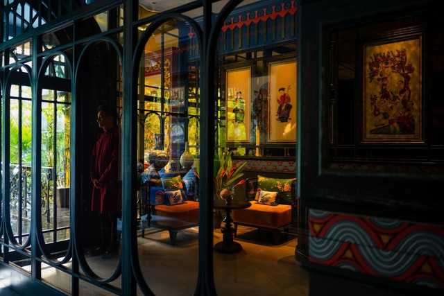 Bên trong “khách sạn di sản” duy nhất sở hữu bức tranh Hàng Trống lớn nhất: Tái hiện nét đẹp Thăng Long xưa độc đáo - Ảnh 6.