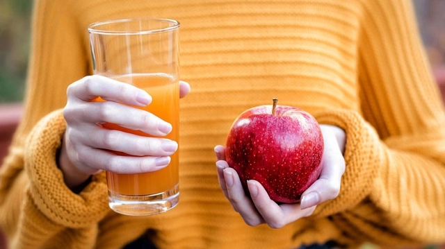 Ăn 1 quả táo mỗi ngày sẽ thay đổi lượng mỡ máu như thế nào? - Ảnh 2.