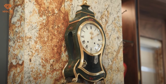 Đắm chìm vào bộ sưu tập đồng hồ và đồ cổ độc lạ của đại gia Hải Dương: Căn biệt thự như một bảo tàng thu nhỏ, mỗi bước chân khám phá đều chứ những điều thú vị - Ảnh 39.