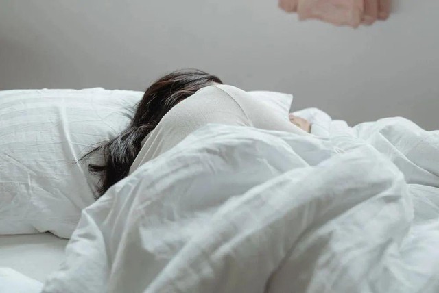 Làm gì trong 24 giờ để sống khỏe mạnh: Ăn đúng bữa, tắm đúng thời điểm, vận động phù hợp để tăng cường sức đề kháng, cơ thể dẻo dai, đương nhiên sẽ sống thọ - Ảnh 8.