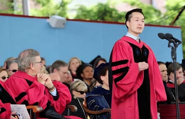 Mẹ mù chữ đưa con vào Harvard, mẹ công nhân đưa con vào Bắc Đại: Không ép uổng, không cần học thêm, con vẫn đỗ trường ĐH hàng đầu thế giới nhờ cách dạy con cực đơn giản - Ảnh 3.