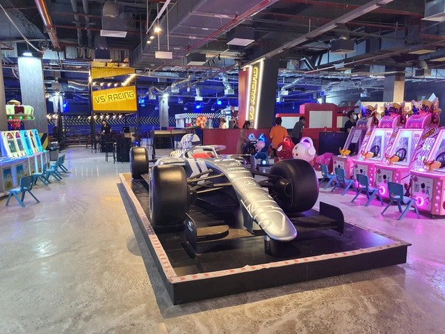 Mục sở thị TTTM Vincom Mega Mall Smart City mới khai trương: điểm vui chơi ‘thế hệ mới’ cho giới trẻ, check-in sang chảnh, muốn gì cũng có - Ảnh 13.