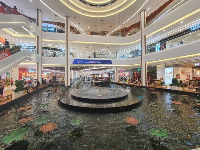 Mục sở thị TTTM Vincom Mega Mall Smart City mới khai trương: điểm vui chơi ‘thế hệ mới’ cho giới trẻ, check-in sang chảnh, muốn gì cũng có - Ảnh 6.