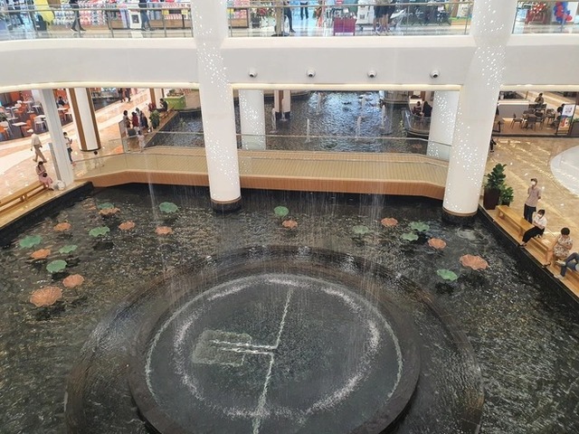 Mục sở thị TTTM Vincom Mega Mall Smart City mới khai trương: điểm vui chơi ‘thế hệ mới’ cho giới trẻ, check-in sang chảnh, muốn gì cũng có - Ảnh 7.