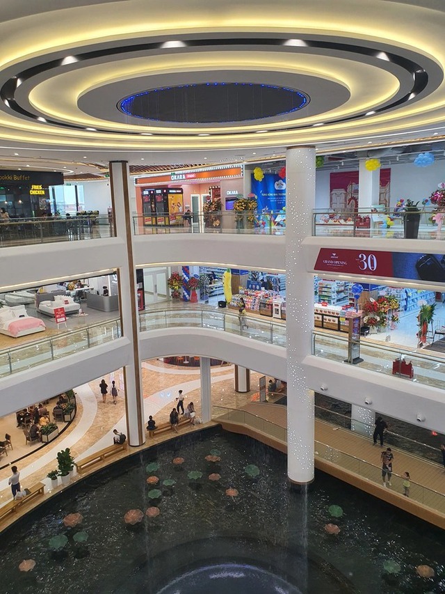 Mục sở thị TTTM Vincom Mega Mall Smart City mới khai trương: điểm vui chơi ‘thế hệ mới’ cho giới trẻ, check-in sang chảnh, muốn gì cũng có - Ảnh 8.
