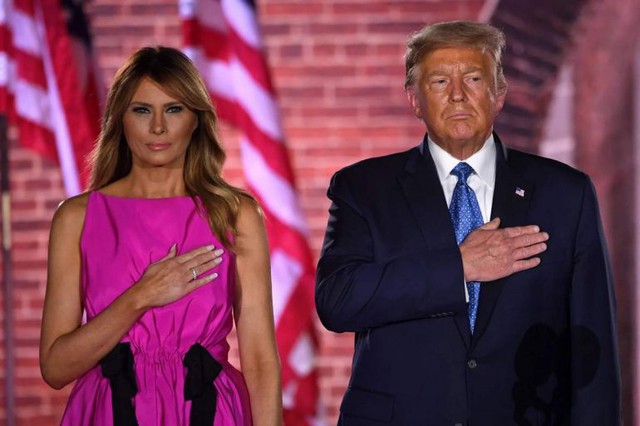 Lóa mắt trước BST trang sức tỷ phú Donald Trump dành tặng vợ yêu: Đặc biệt nhất là món quà trị giá 3 triệu USD, lọt top 10 chiếc nhẫn đính hôn đắt đỏ nhất thế giới - Ảnh 6.