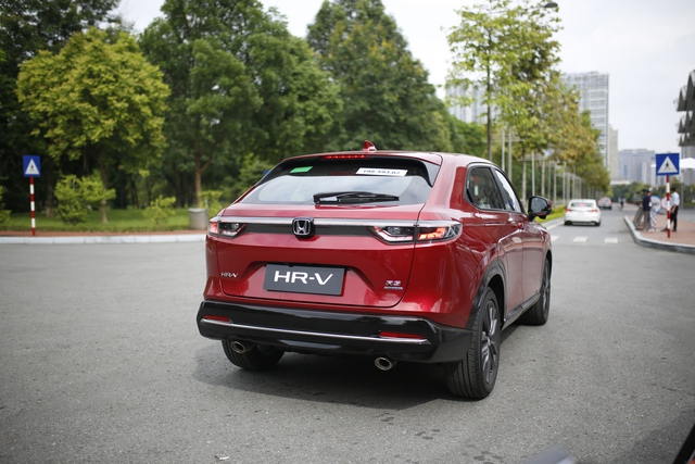 Honda HR-V 2022 về Việt Nam giá từ 826 triệu đồng – ‘cửa’ nào đối đầu Kia Seltos, Hyundai Creta - Ảnh 3.