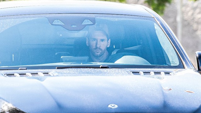 Xế hộp tiền tỷ của chân sút Messi: Số lượng ít nhưng chất lượng cao, được săn lùng nhiều nhất thế giới - Ảnh 3.