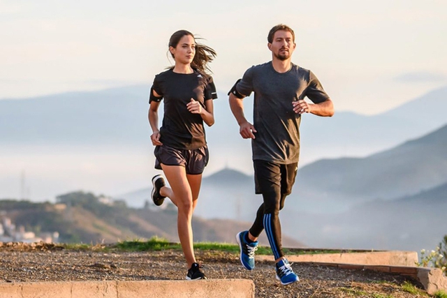 Người phụ nữ 36 tuổi chạy 3km mỗi tối, một năm sau cơ thể đã thay đổi như thế nào? - Ảnh 3.